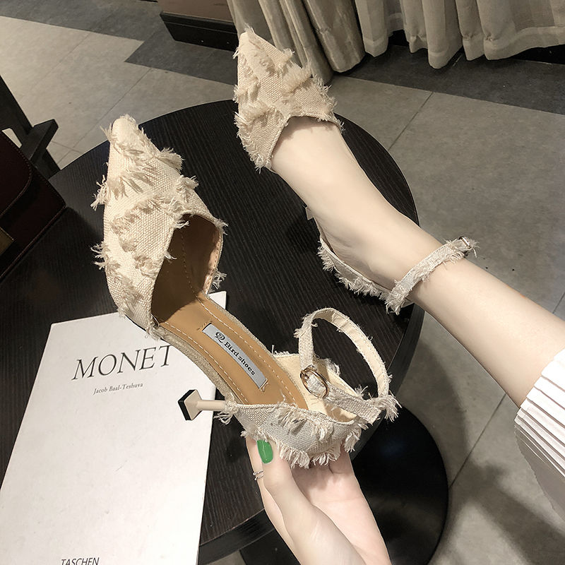 New spring and summer versatile girl’s pointed cat heel