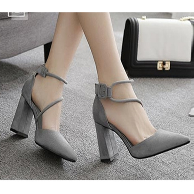 Shoes female students Korean high heeled women’s slim heels 2020 spring / Summer Black versatile pointed point button single shoe women’s shoes